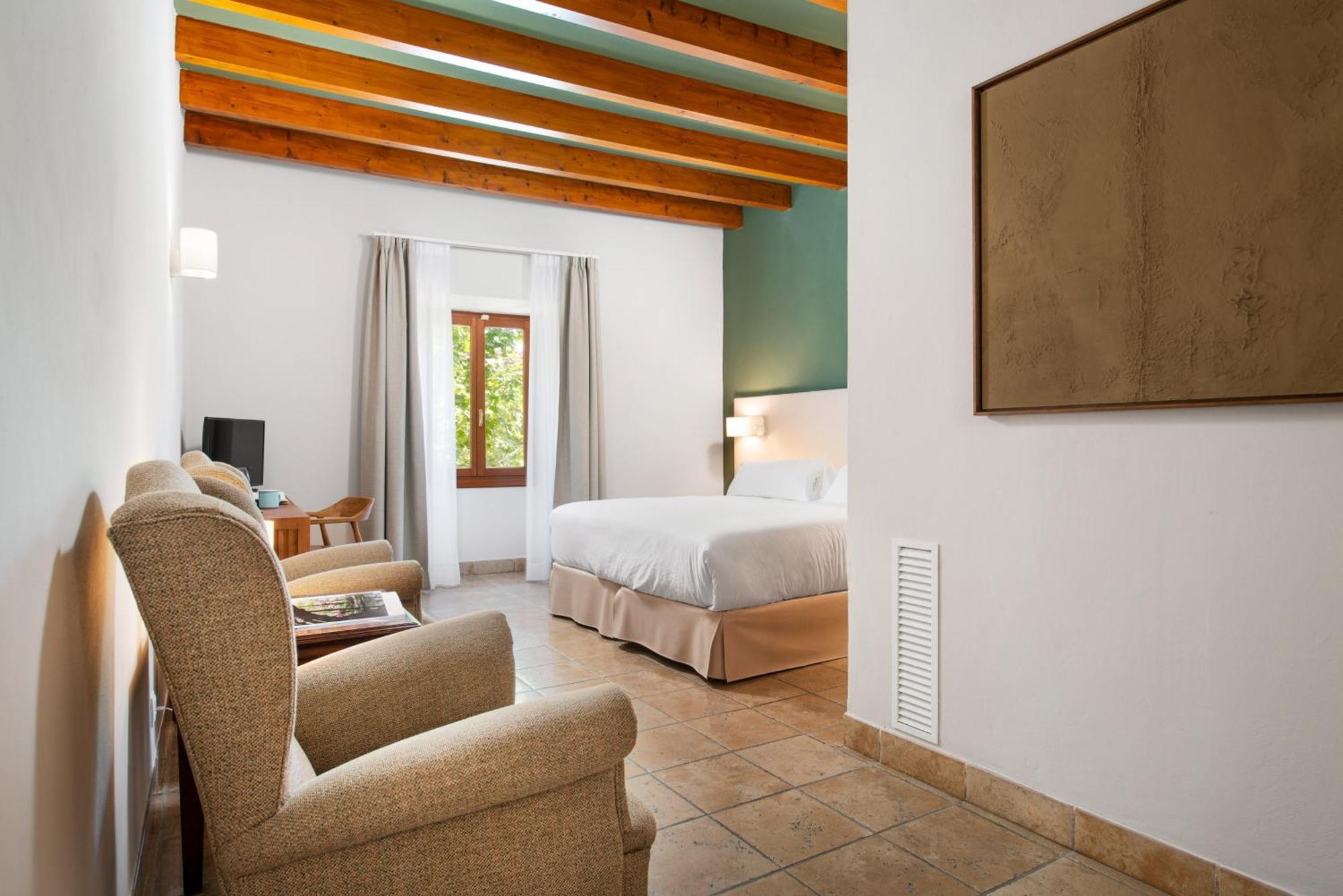 Xim Hotel